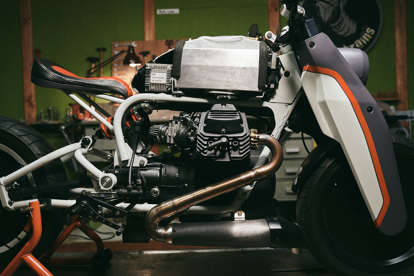 Rusty Brains - We build custom motorbikes.